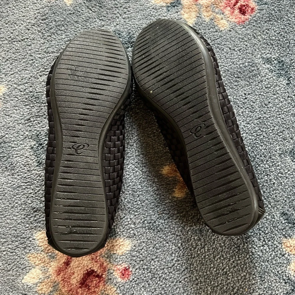 Easy Spirit Black Woven Flats - Picture 2 of 5